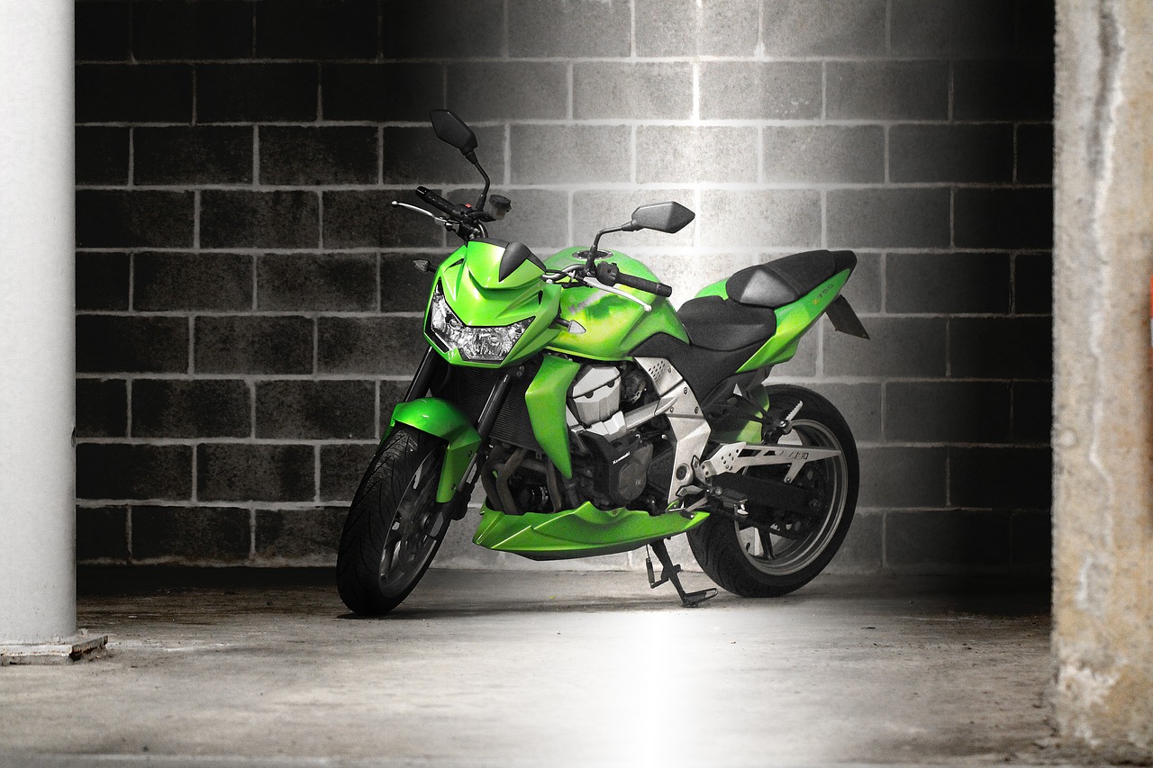 Tapis environnemental moto Kawasaki GRAND MODÈLE - Équipement moto